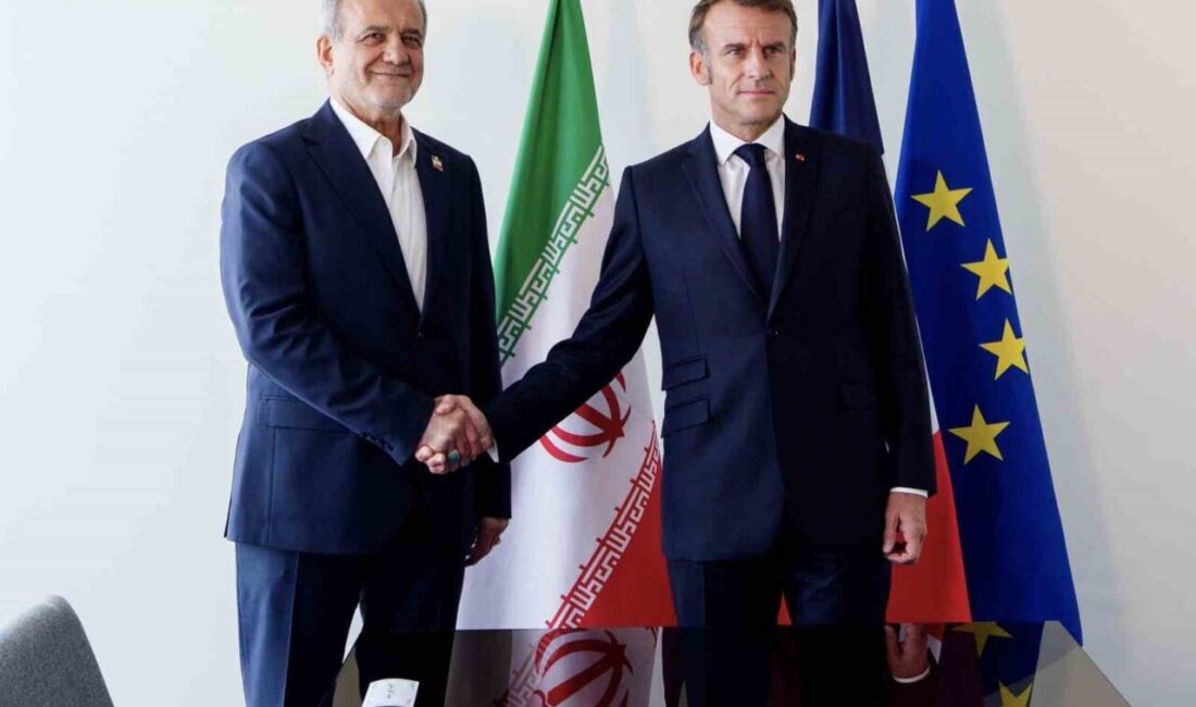 Fransa Cumhurbaşkanı Emmanuel Macron, İran Cumhurbaşkanı ile yapılan görüşmede, İran'ın