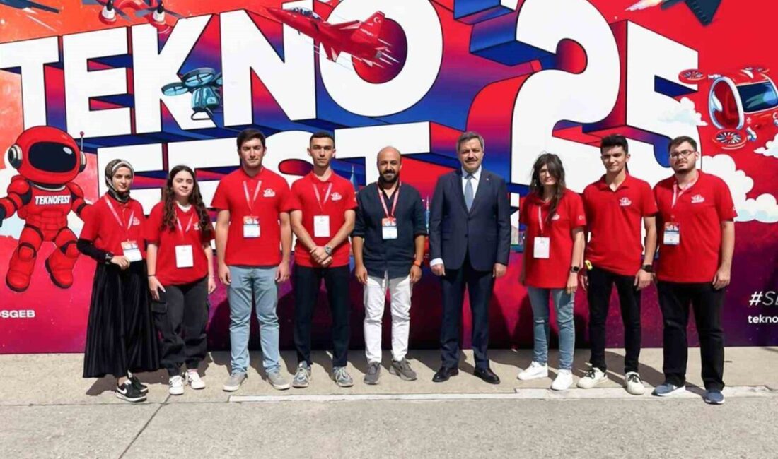 Malatya Turgut Özal Üniversitesi öğrencileri TEKNOFEST 2025'te başarılı projelerle finale