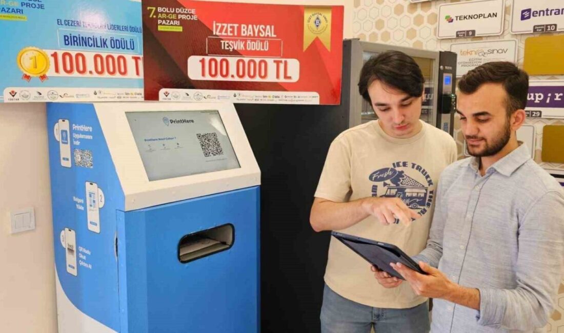 Karabük Üniversitesi öğrencileri, "PrintHere" adlı yerli baskı sistemi ile kampüs