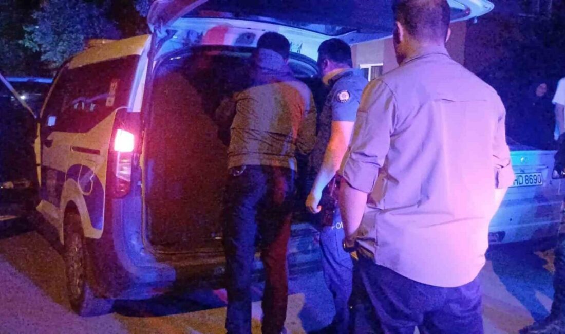 Çorum'da polis ekipleri tarafından dur ihtarına uymayarak kaçan A.D. isimli