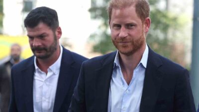 Prens Harry, Kraliyet görevlerinden ayrıldıktan sonra babası Kral Charles ile