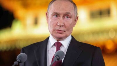 Rusya Devlet Başkanı Vladimir Putin, Ukrayna Devlet Başkanı Zelenskiy ile