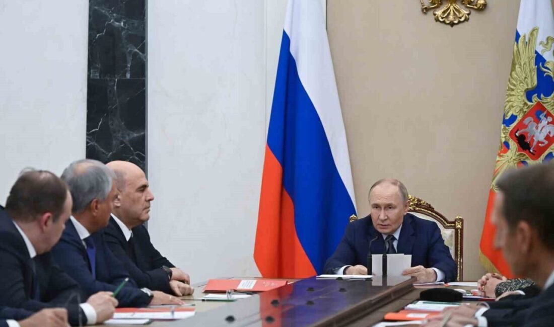 Rusya Devlet Başkanı Putin, ABD Başkanı Trump'a Yeni START Antlaşması'nın