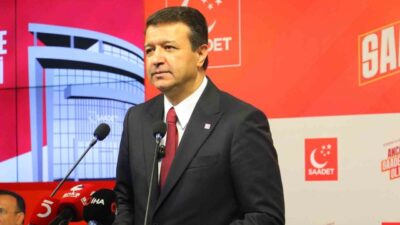 Saadet Partisi Genel Başkanı Mahmut Arıkan, basın toplantısında İsrail'in Gazze'ye