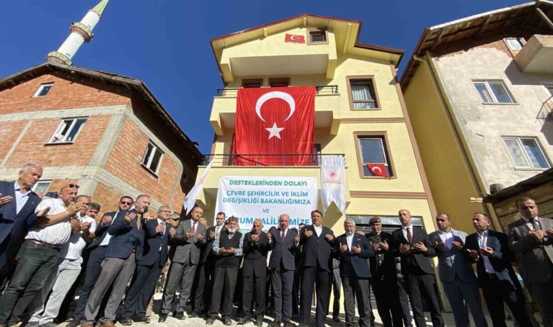 Pençe-Kilit Operasyonu'nda şehit düşen Piyade Sözleşmeli Er Mustafa Uslu'nun ailesi