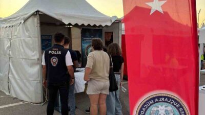 Afyonkarahisar'da 90 bin kişiye siber suçlarla mücadele ve bilinçlendirme faaliyetleri