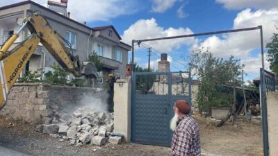 Sorgun Belediyesi, kaçak ve imara aykırı yapılarla mücadele adına yıkım