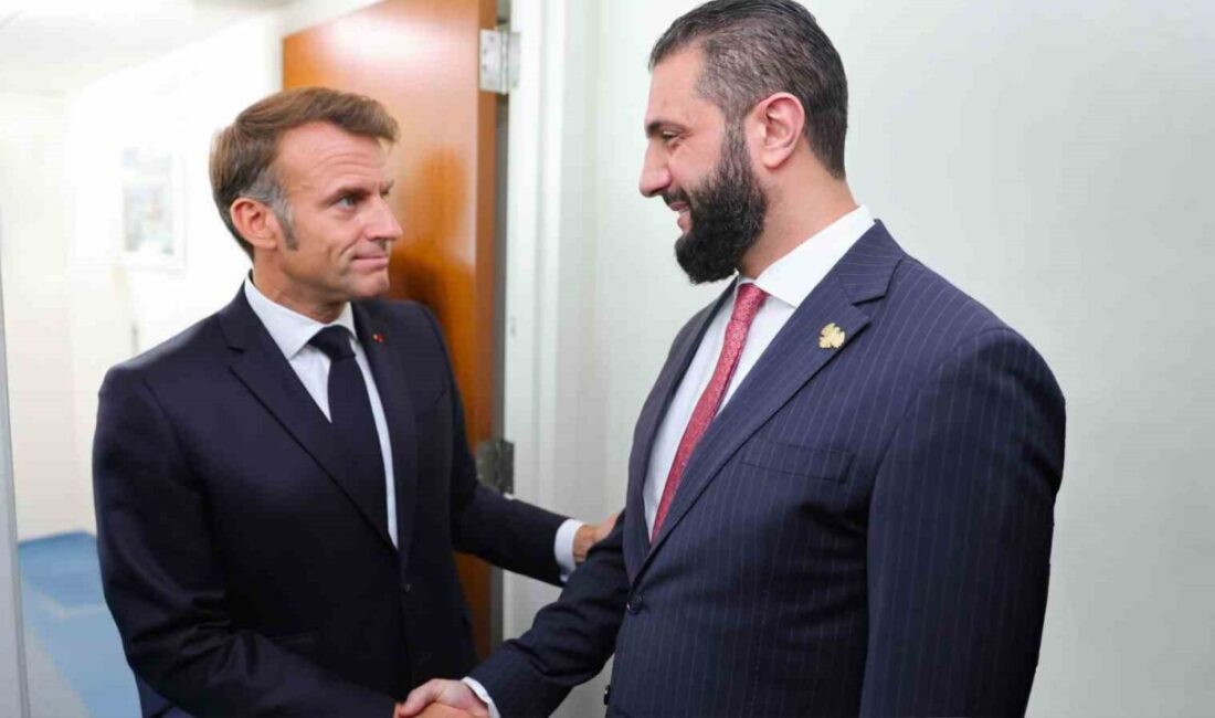 Suriye Devlet Başkanı Ahmed eş-Şara, New York'ta Fransa Cumhurbaşkanı Emmanuel