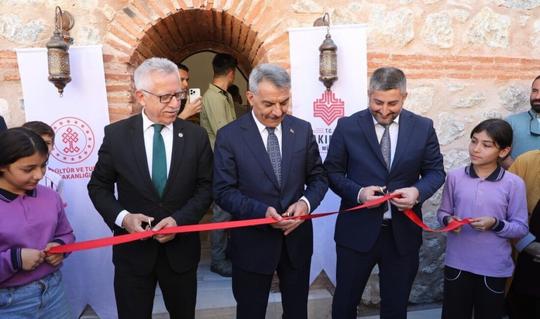 Yozgat'taki Tarihi Çifte Hamam restore edilerek ziyarete açıldı. Yapılan açıklamalarda