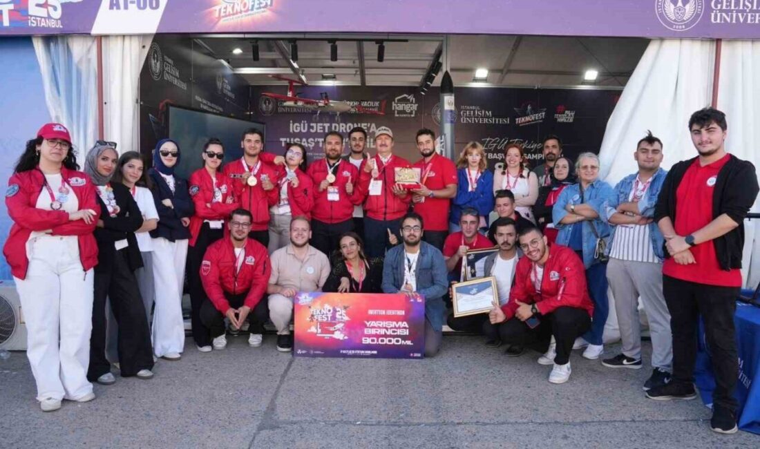 İstanbul Gelişim Üniversitesi, TEKNOFEST 2025'te birinciliklerle öne çıktı. AirNova takımı