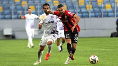 Gençlerbirliği-Eyüpspor maçında Gençlerbirliği ilk yarıyı 1-0 önde kapattı. Franco Daryl'ın