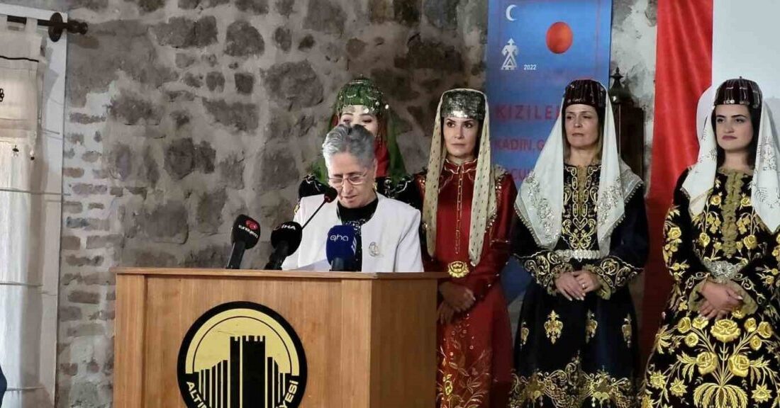 Türk Dünyası Üstün Hizmet Ödülleri, Kızılelma Kadın Gençlik ve Çocuk