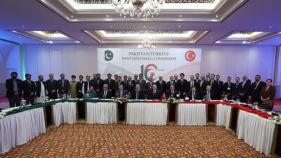 Milli Savunma Bakanı Yaşar Güler ve Pakistan Ticaret Bakanı Jam