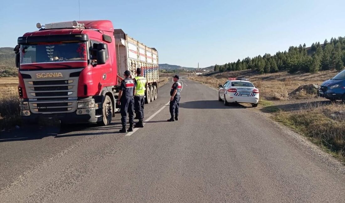 Yerköy’de yetkililer, son dönemde artan aşırı tonajlı araç kullanımına karşı