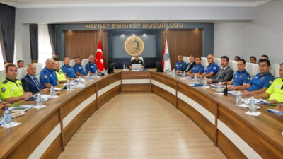 Yozgat’ta vatandaşların güvenliği için polis ekipleri çalışmalarını hız kesmeden sürdürüyor.