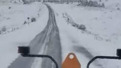 Yozgat’ta mevsimin ilk karı yağdı. Kar yağışının ardından Yozgat Valiliği