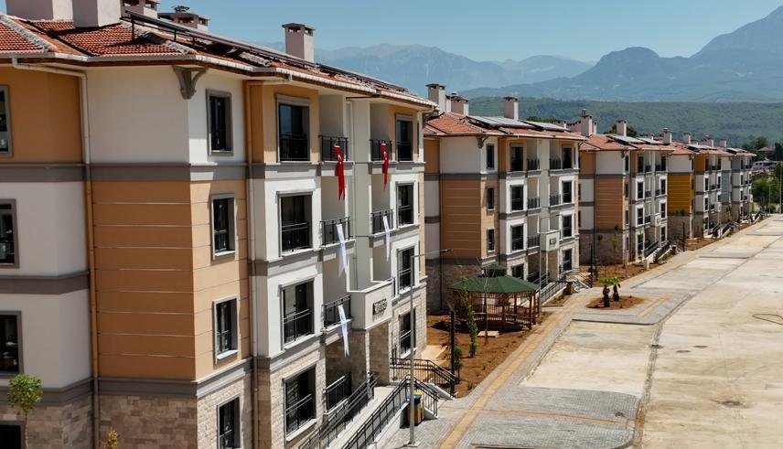 Yerköy Belediye Başkanı Av. Fatih Arslan, “Yüzyılın Konut Projesi” kapsamında
