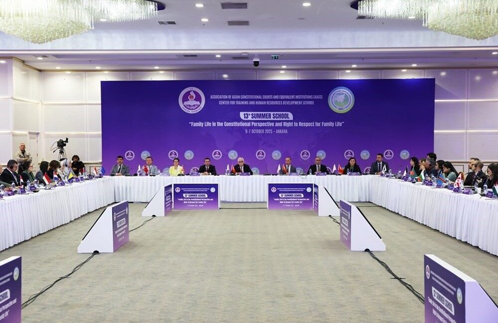 Anayasa Mahkemesi Başkanı Kadir Özkaya, 13. Uluslararası Yaz Okulu programında