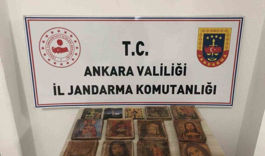 Ankara'da jandarma operasyonunda 17-18. yüzyıla ait İbranice el yazması 13