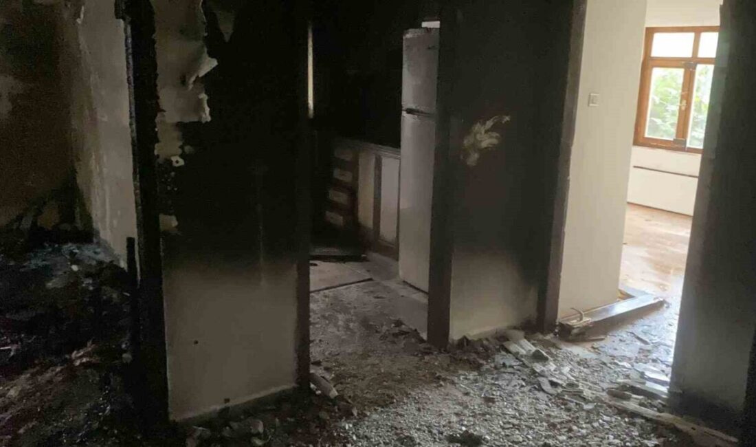 Ankara’nın Keçiören ilçesinde 4 katlı binada yangın çıktı. Yangın, Keçiören