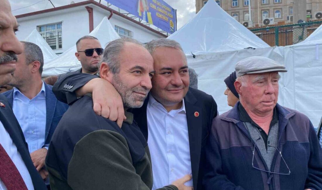 Ankara'da düzenlenen Doğu Karadeniz Hamsi ve Muhlama Festivali'nde Keçiören Belediyesi
