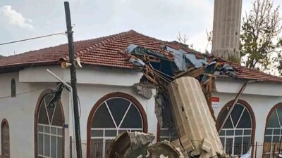 Ankara’nın Ayaş ilçesine bağlı Çanıllı Mahallesi’nde etkili olan yoğun yağış