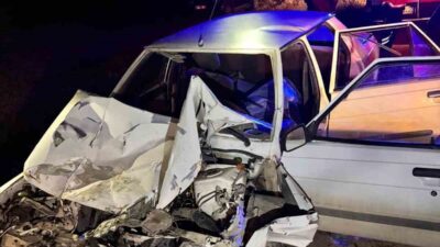 Ankara’nın Polatlı ilçesinde bir otomobilin traktöre arkadan çarpması sonucu meydana