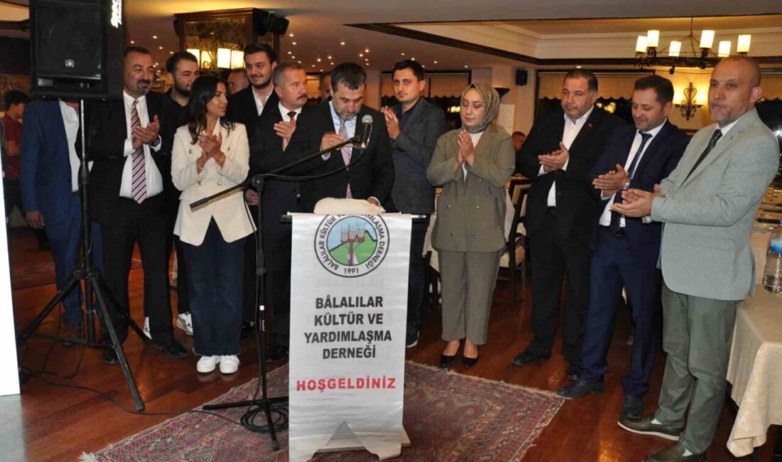 Balâlılar Derneği Genel Başkanı Cemil Kılıç, 400 üniversite öğrencisine her