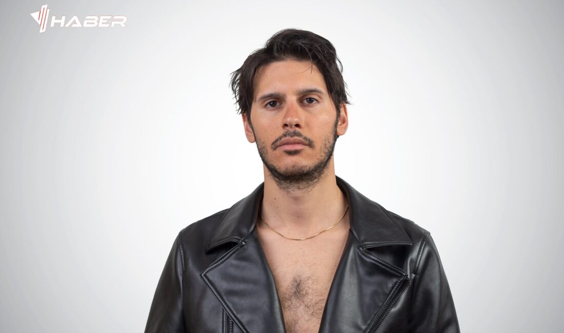 Türk müzik sahnesinin son yıllardaki en dikkat çekici ve üretken