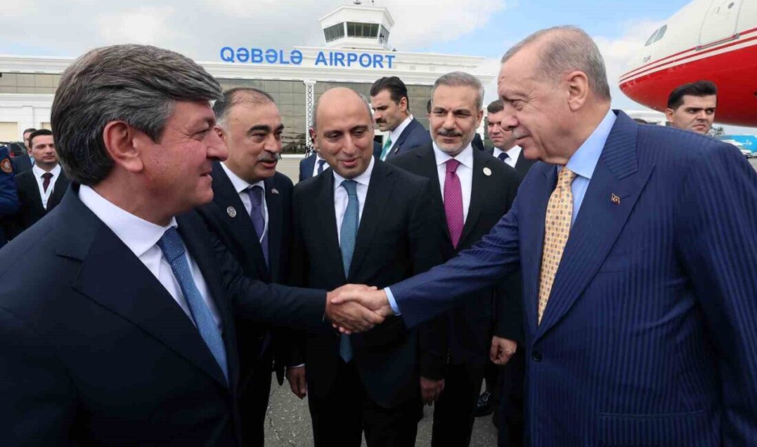 Cumhurbaşkanı Erdoğan, TDT Devlet Başkanları Konseyi 12. Zirvesi'ne Azerbaycan'da katıldı.