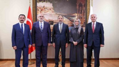 Prof. Dr. Ahmet İshak Demir, Dr. Hatice Boynukalın Şenkardeşler, Dr.