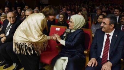 Cumhurbaşkanı Erdoğan'ın eşi Emine Erdoğan'ın katılımıyla gerçekleşen "Filistin İçin Tek