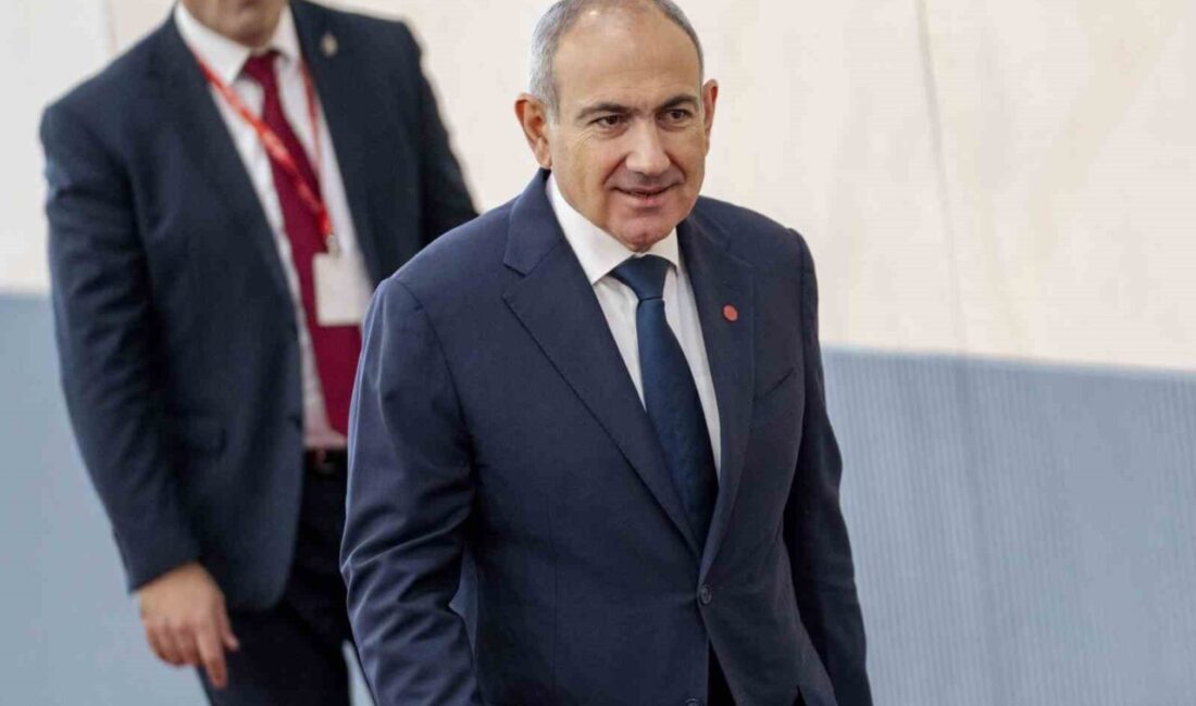 Ermenistan Başbakanı Nikol Paşinyan, Gürcistan’da düzenlenen 5. Tiflis İpek Yolu