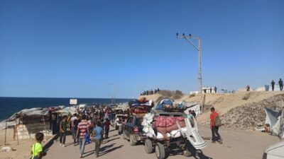 Gazze'de İsrail-Hamas arasındaki ateşkesin ardından on binlerce Filistinli, savaş sebebiyle