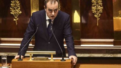 Fransa Başbakanı Sebastien Lecornu, emeklilik reformunu 2028'e kadar askıya alacağını