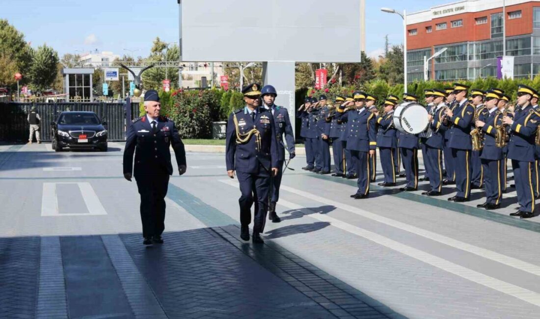 Orgeneral Ziya Cemal Kadıoğlu, Bangladeş Hava Kuvvetleri Komutanı Orgeneral Hasan