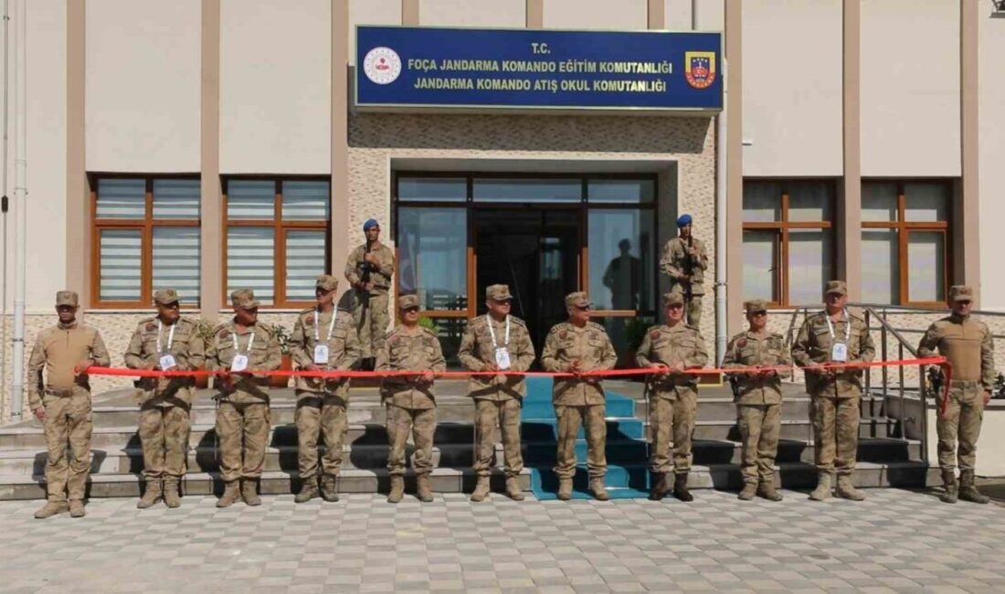 Jandarma Genel Komutanı Orgeneral Ali Çardakcı, Izmir Foça'da Jandarma Komando