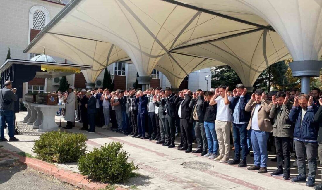 Ankara'nın Kahramankazan ilçesinde meydana gelen trafik kazasında hayatını kaybeden Ömer