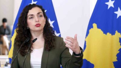 Kosova Cumhurbaşkanı Vjosa Osmani, Türk üretimi binlerce kamikaze dronları teslim