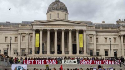 Londra'da Filistin Eylemi'ni destekleyen binden fazla gösterici toplandı, 175 kişi