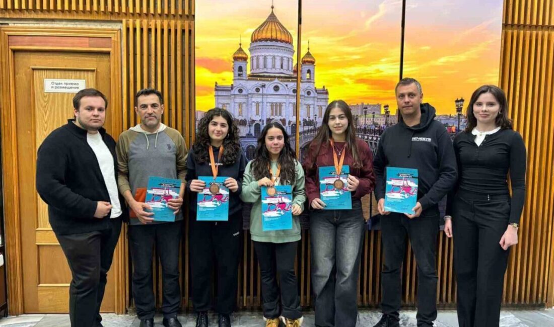 MTK Fen ve Anadolu Lisesi öğrencileri, Rusya'da düzenlenen Scientists Of