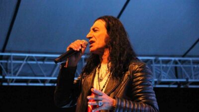Çorum’da Cumhuriyet Bayramı kutlamaları kapsamında gerçekleştirilen konserde sahne alan Türk