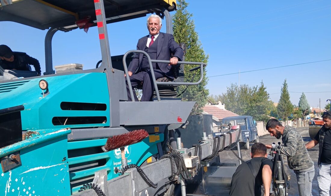 Başkan Duran Asfalt Serim Makinesine Çıktı, Çalışmalara Bizzat Katıldı Köseli