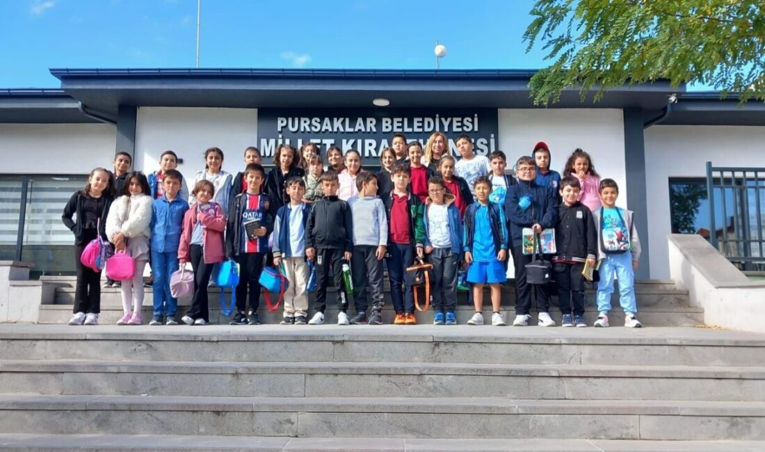 Pursaklar Belediyesi, gençlere yönelik Kitap Okuma Etkinliği düzenledi. Ayyıldız İlkokulu