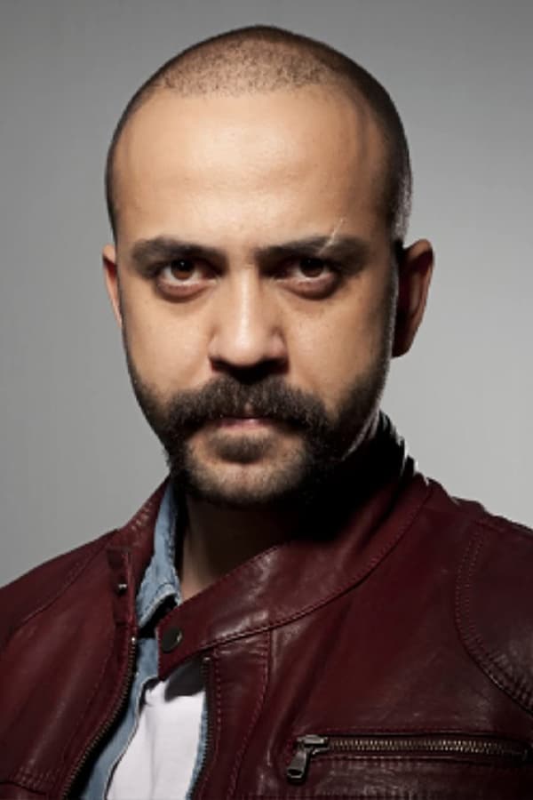 sarp akkaya