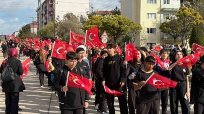 Sincan Belediyesi, Cumhuriyet’in 102’nci kuruluş yıl dönümü kapsamında etkinlikler düzenledi.