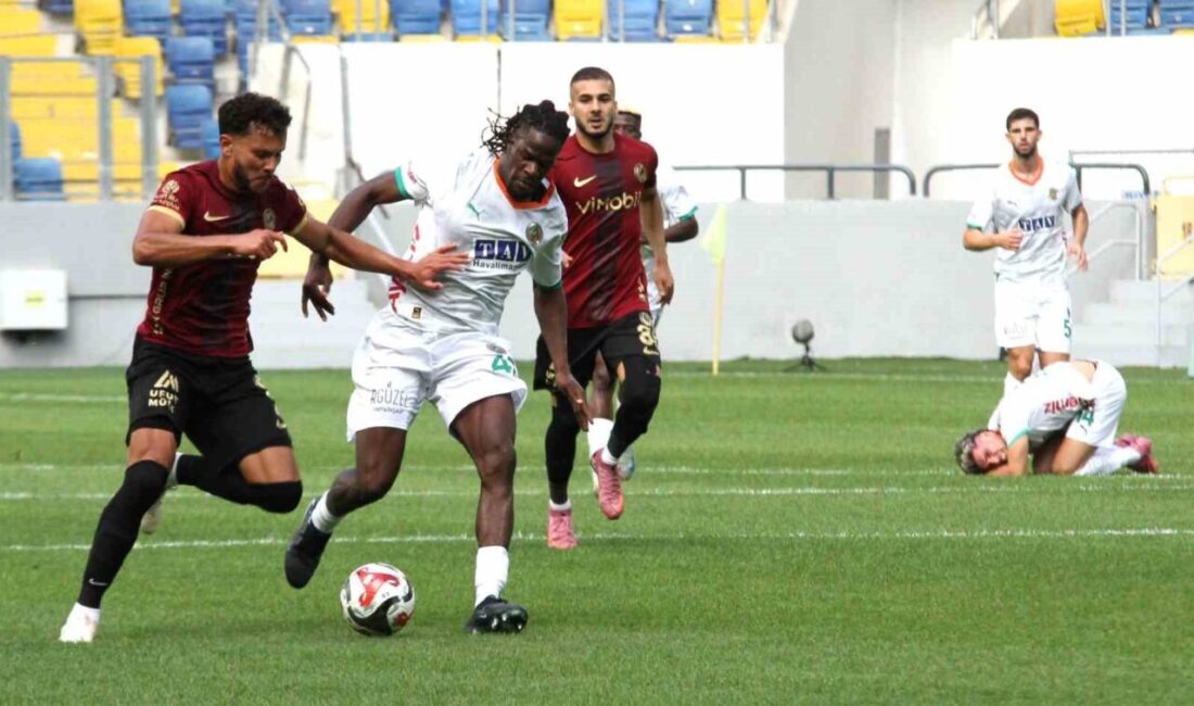 Gençlerbirliği, Süper Lig'de Corendon Alanyaspor'a karşı zorlu bir mücadele veriyor.