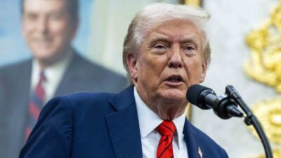 ABD Başkanı Trump, Çin'e yapılacak gümrük vergisinin ardından, Çin'in ekonomik