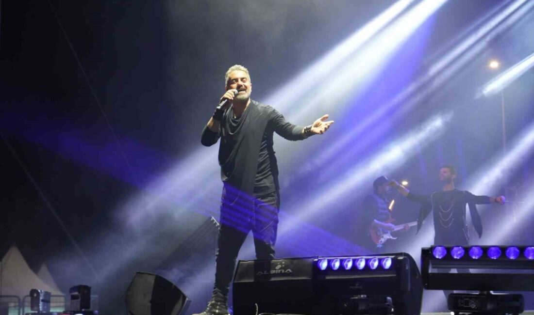 Niğde’de Türk Halk Müziği’nin sevilen sanatçılarından Turgay Başyayla, 5. Niğde