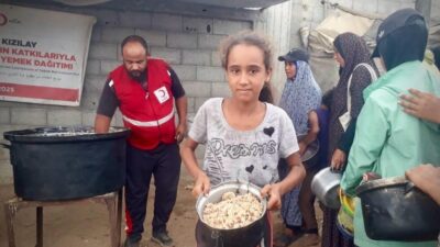 Türk Kızılay, Gazze'deki insani yardım çalışmalarını ateşkes sonrası hızlandırarak 21